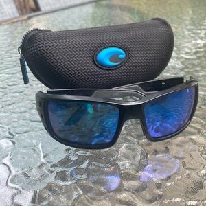 Costa 580 Sunglasses & Case.